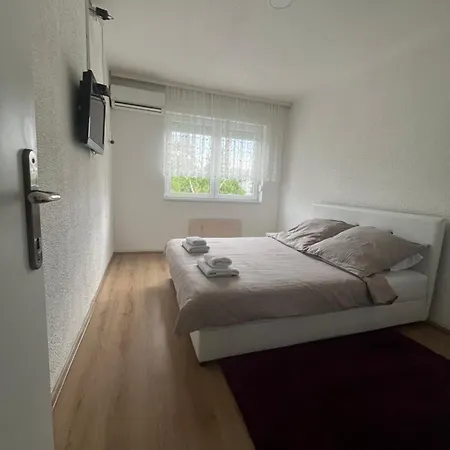 Pavlovic Apartment Belgrad
